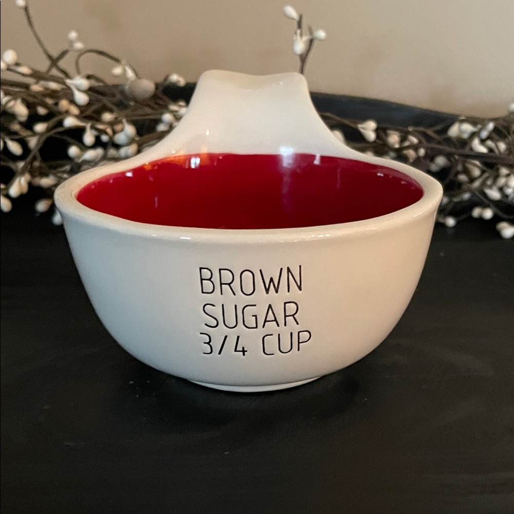 Pottery Barn Red and White Ceramic 3/4 Brown Sugar Measuring Cup